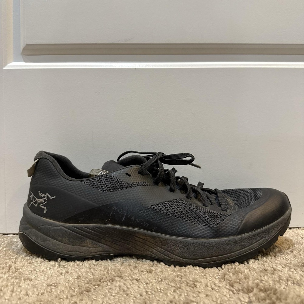 Arc'teryx Norvan VT 2 Shoes Mens Size 9 Black Trail Running Sneakers Athletic